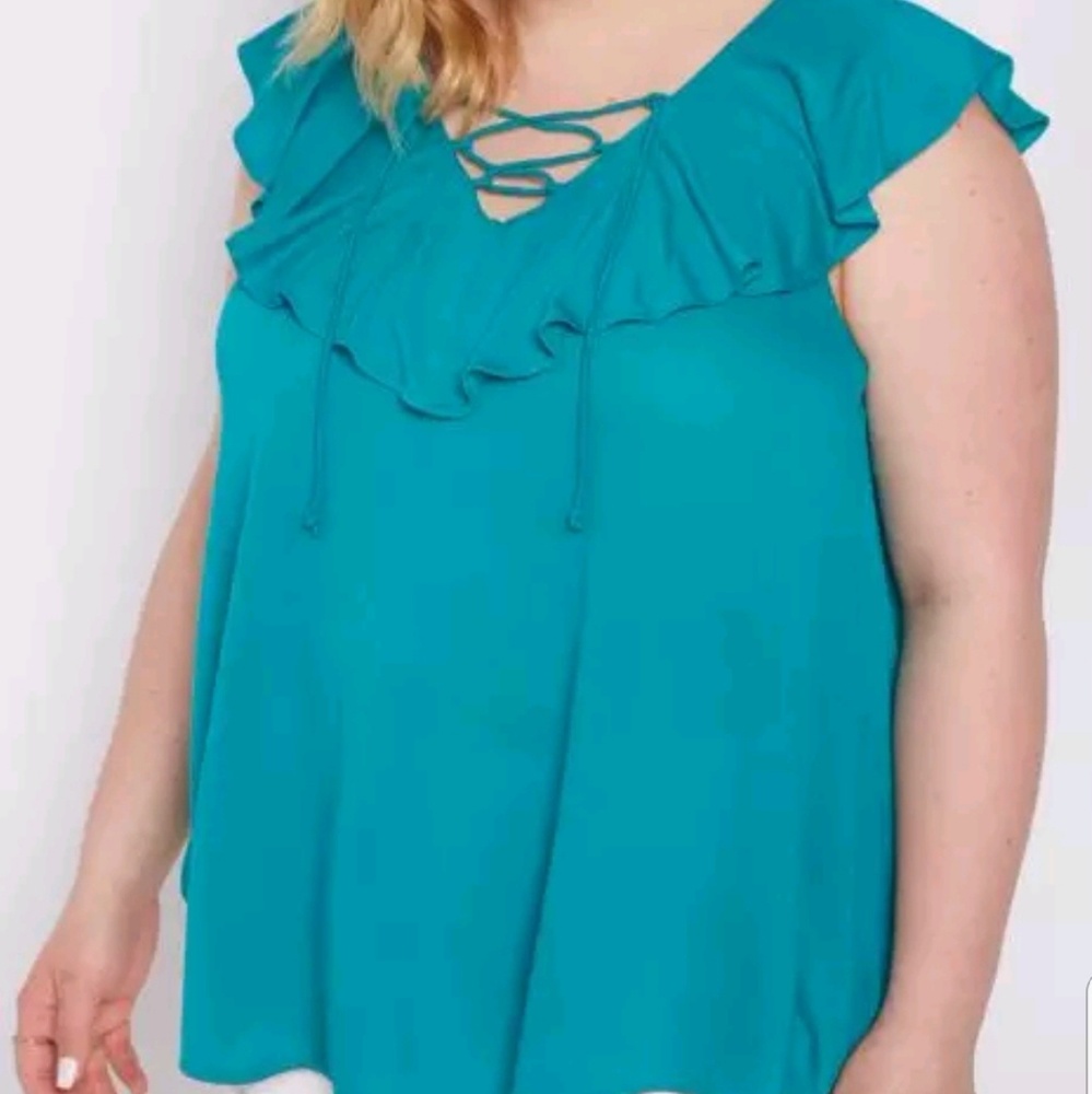❣ Rue 21 Plus Sleeveless Teal Flounce Top❣